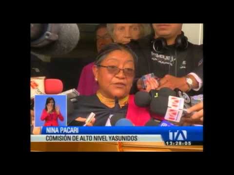 Representantes de Yasunidos entregan al CNE documento de verificación de firmas