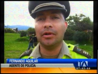 Policía encuentra el cadáver de un hombre en el río Tomebamba
