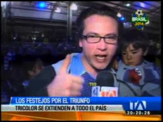 Video herunterladen: Festejos por el triunfo de Ecuador se extienden por todo el País