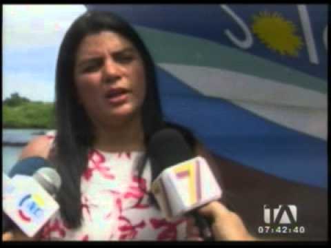 Armada detiene embarcación pesquera en área protegida de Galápagos