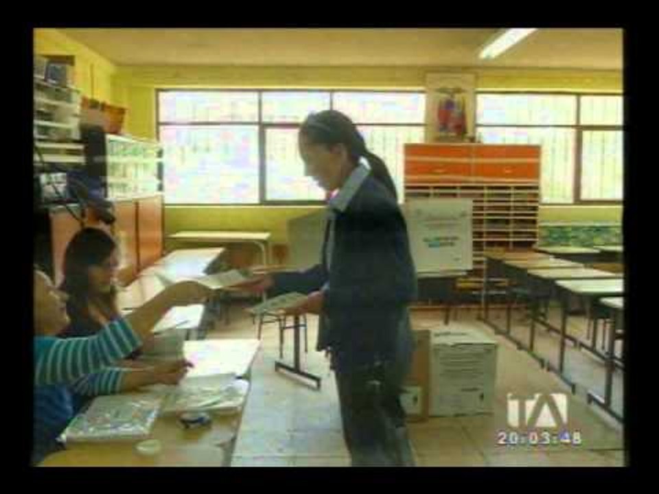 Oragnizaciones políticas reaccionan ante eliminación del CNE