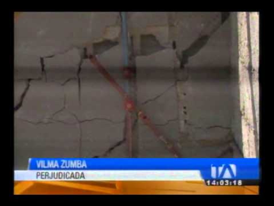 Azogues: Moradores reclaman por el pago injusto de sus propiedades