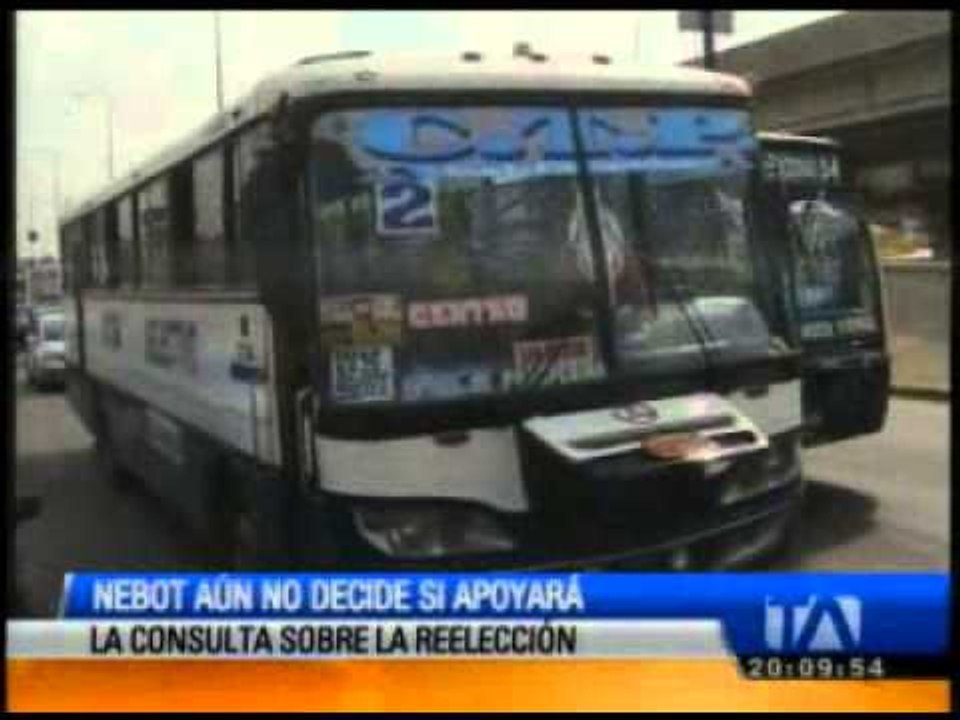 Nebot dice que una consulta popular no debe abo...