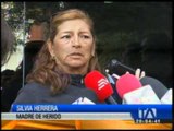 Familiares de estudiantes denuncian agresión policial