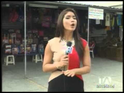 Comerciantes ofertan escasos artículo de Navidad