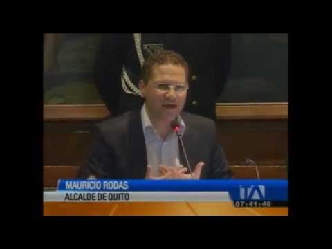 Correa elimina salvaguardias a las llantas de los autos livianos