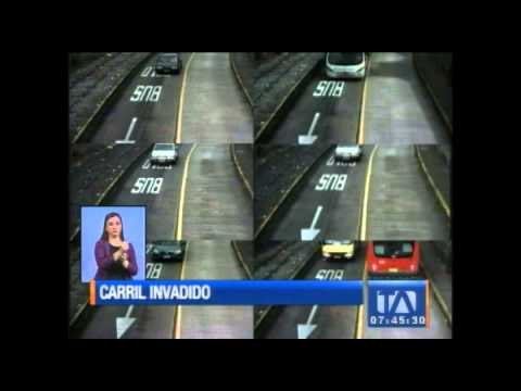 Conductores son captados invadiendo el carril exclusivo