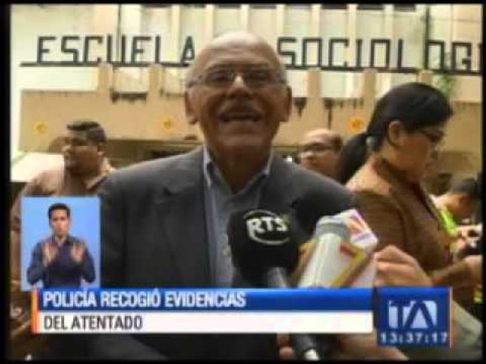 Bombas de gas lacrimógeno estallaron en la Universidad Estatal de Guayaquil