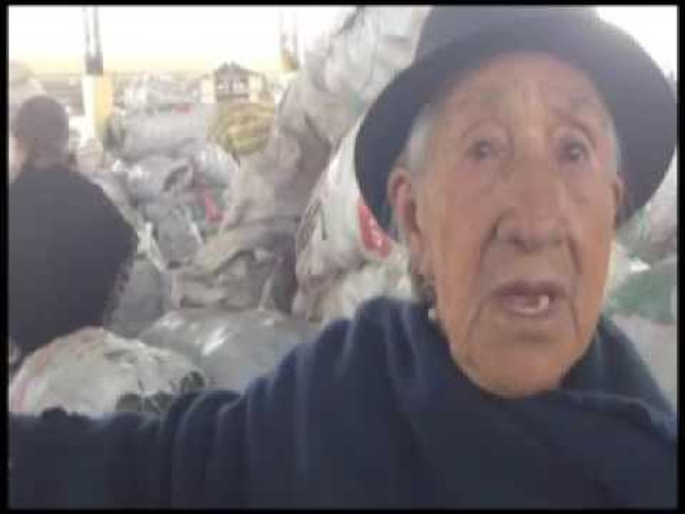 Comerciantes de Ambato enfrentan contrabando de productos - Teleamazonas