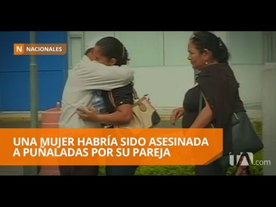 Una mujer habría sido asesinada a puñaladas por su pareja