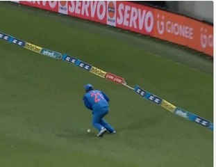 തോല്‍വിക്കു കാരണം മോശം ഫീൽഡിങ്ങും | Oneindia Malayalam