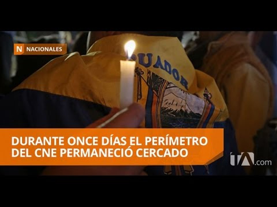 La Policía Nacional desalojó a manifestantes concentrados en los exteriores del CNE