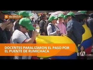 Скачать видео: Paso por Puente Internacional de Rumichaca fue interrumpido por protesta - Teleamazonas