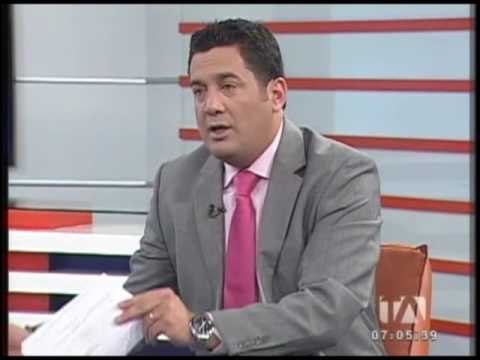 Entrevista a Paúl Granda Ministro de Transporte y Obras Públicas