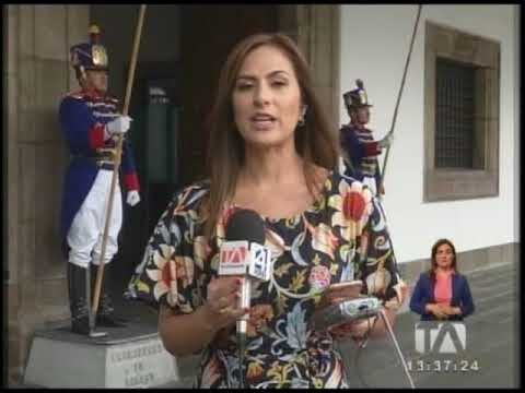 Lenín Moreno se reúne con jefes negociadores de acuerdo de paz