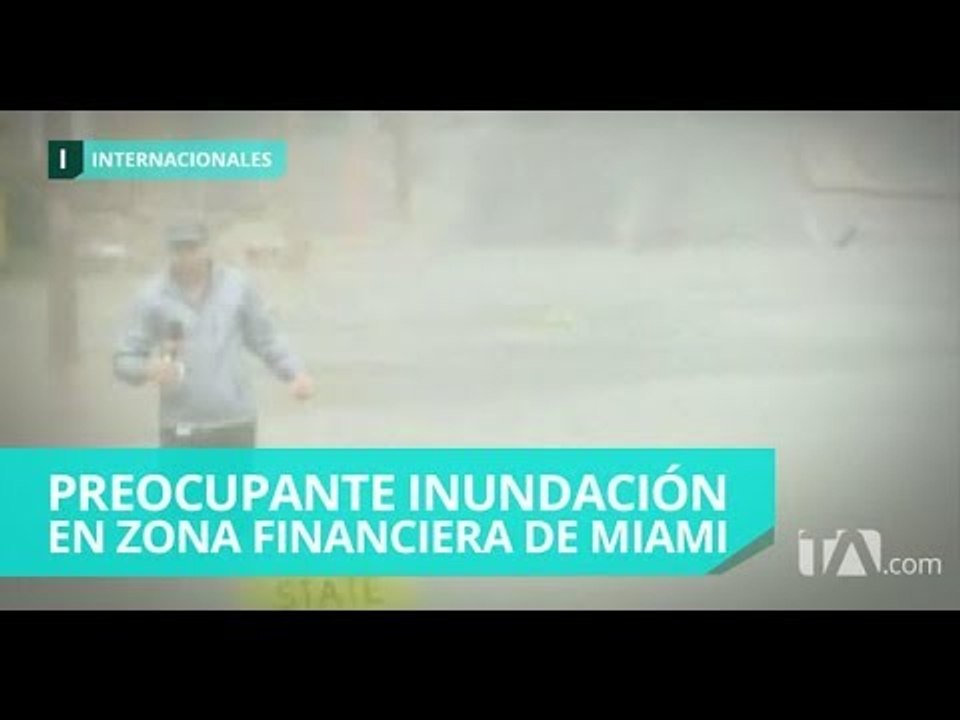Distrito financiero de Miami completamente inun...