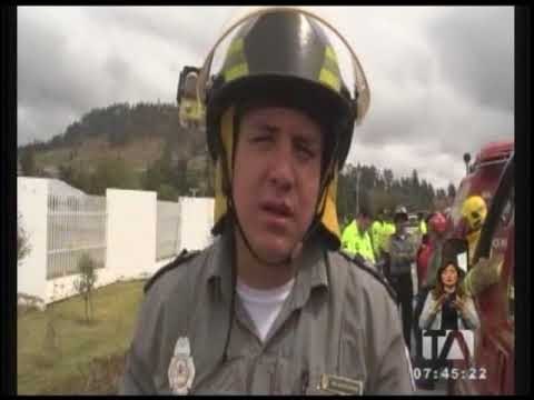 Policía investiga muerte de mujer encontrada en un canal de riego en Chimborazo