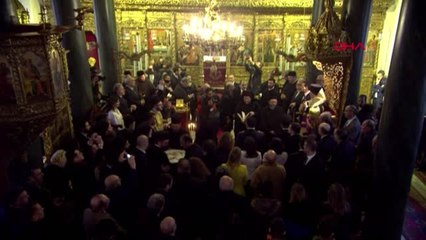 Çipras Ruhban Okulunda Ayine Katıldı 1