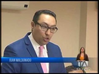 Carlos Ochoa se convierte en juez y parte en demandas