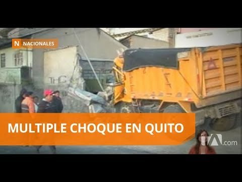 Accidente múltiple deja un herido en Quito - Teleamazonas