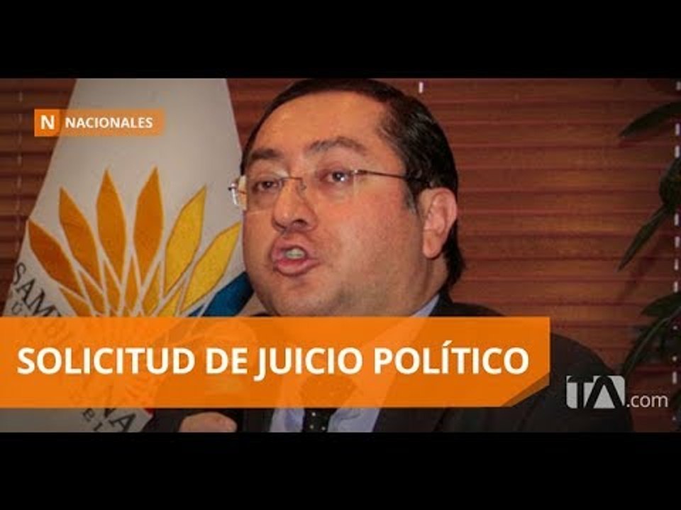 Asambleístas presentan solicitud de juicio político contra Carlos de la Torre - Teleamazonas