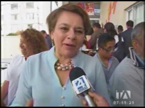 Estudiantes de Fundación El Triángulo practican artes escénicas