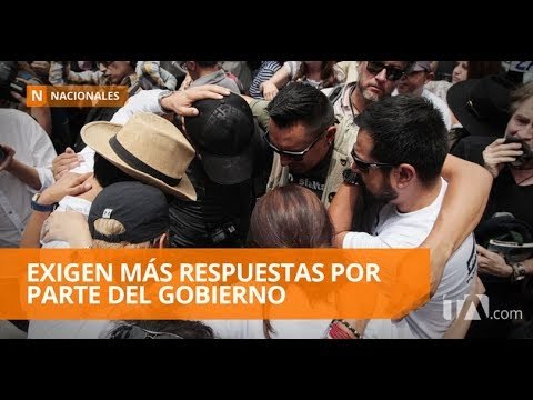 Manifestantes apostados en la Plaza Grande exigen más respuestas - Teleamazonas