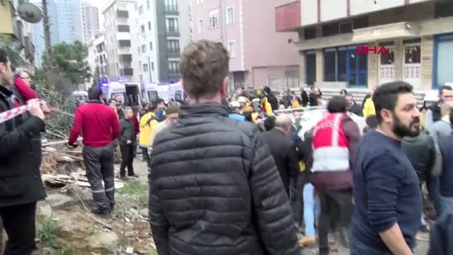 İstanbul Kartal'da Patlama Sonrası 6 Katlı Bina Çöktü