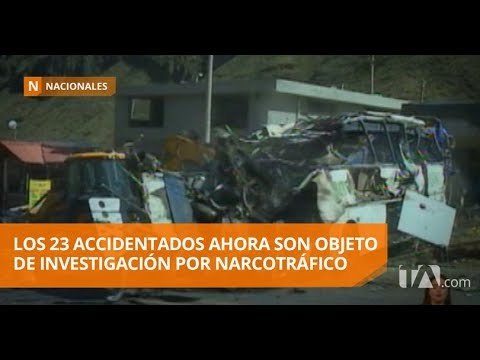 Hallan 548 paquetes de marihuana en el piso del bus accidentado - Teleamazonas