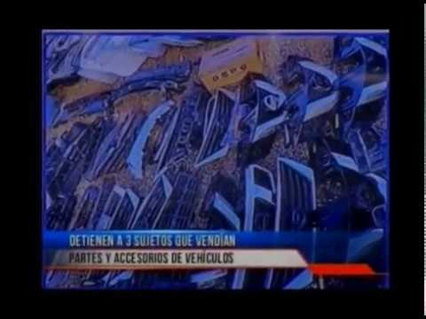 Detienen a 3 sujetos que vendían partes de vehículos