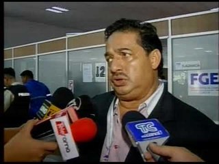 Se hacía pasar como empleado de empresa eléctrica para extorsionar