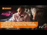 Venezolanos pernoctan en el exterior de la terminal de Carcelén - Teleamazonas