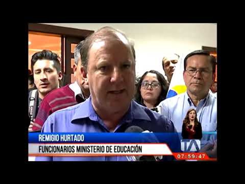 Servidores públicos reclaman la reclasificación de su remuneración -Teleamazonas