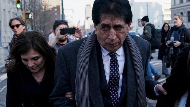 Экс-чиновник ФИФА избежал тюрьмы