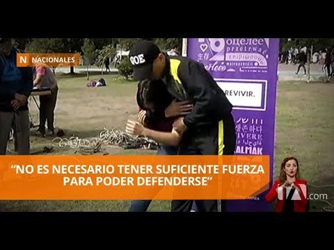 Mujeres y hombre recibieron una capacitación de defensa personal - Teleamazonas