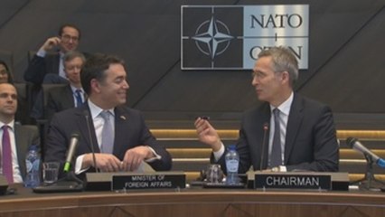 Macedonia, más cerca de la OTAN