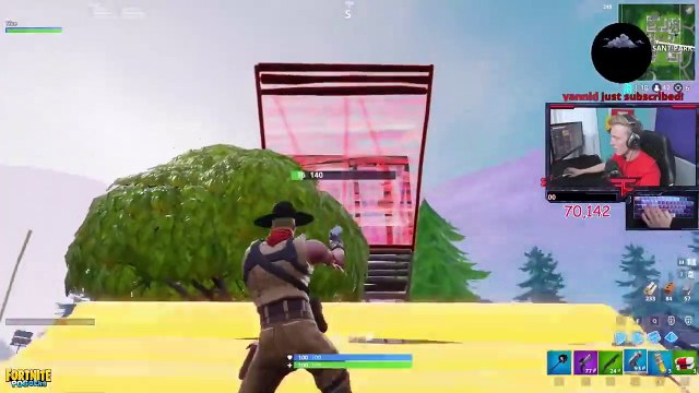 Streamers React to Boombox -VAULTED- & -NEW- Bottle Rockets Item! (Fortnite Moments)