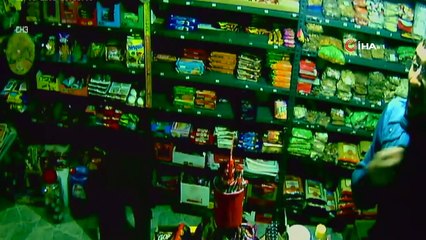 Parasını İstedi, Dayak Yedi...Köy Bakkalındaki Kavga Güvenlik Kamerasında