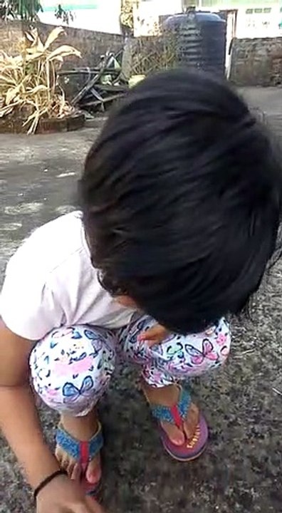 sister playing with me - the Indian version of inky dinky spider!!!