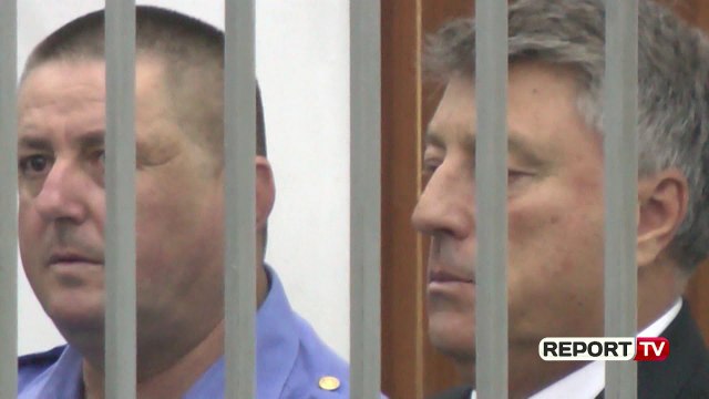 Report Tv- Ardian Fullani merr post në Bankën Qendrore të Malit të Zi