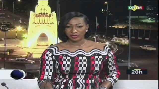 ORTM/Visite du ministre de la jeunesse aux jeunes en formation militaire à Bafo