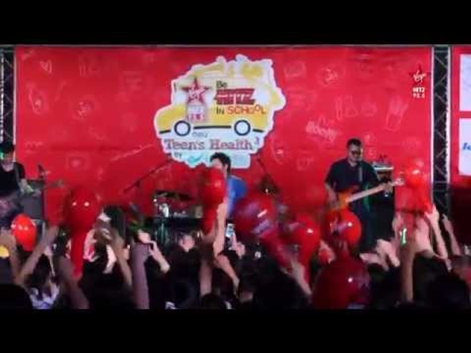 Be Hitz In School : ไม่บอกเธอ - โต๋ ศักดิ์สิทธิ์  @ โรงเรียนสตรีวิทยา