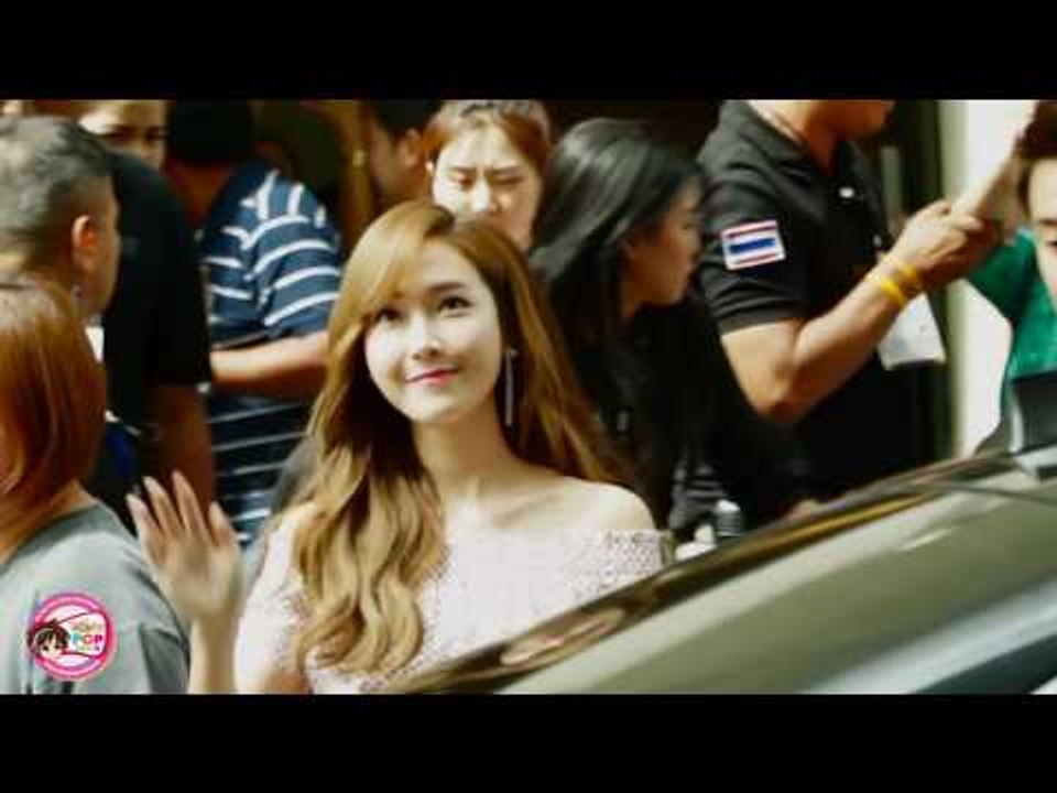 TOFUPOP RADIO : jessica at maleenont tower