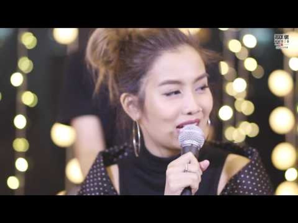 Rock On Radio FM l ROCK ON LIVE SESSION  ร่วมศิลปินอินดี้ โชว์อะคูสติคสุดเอ็กซ์คลูซีฟส่งท้ายปี 59