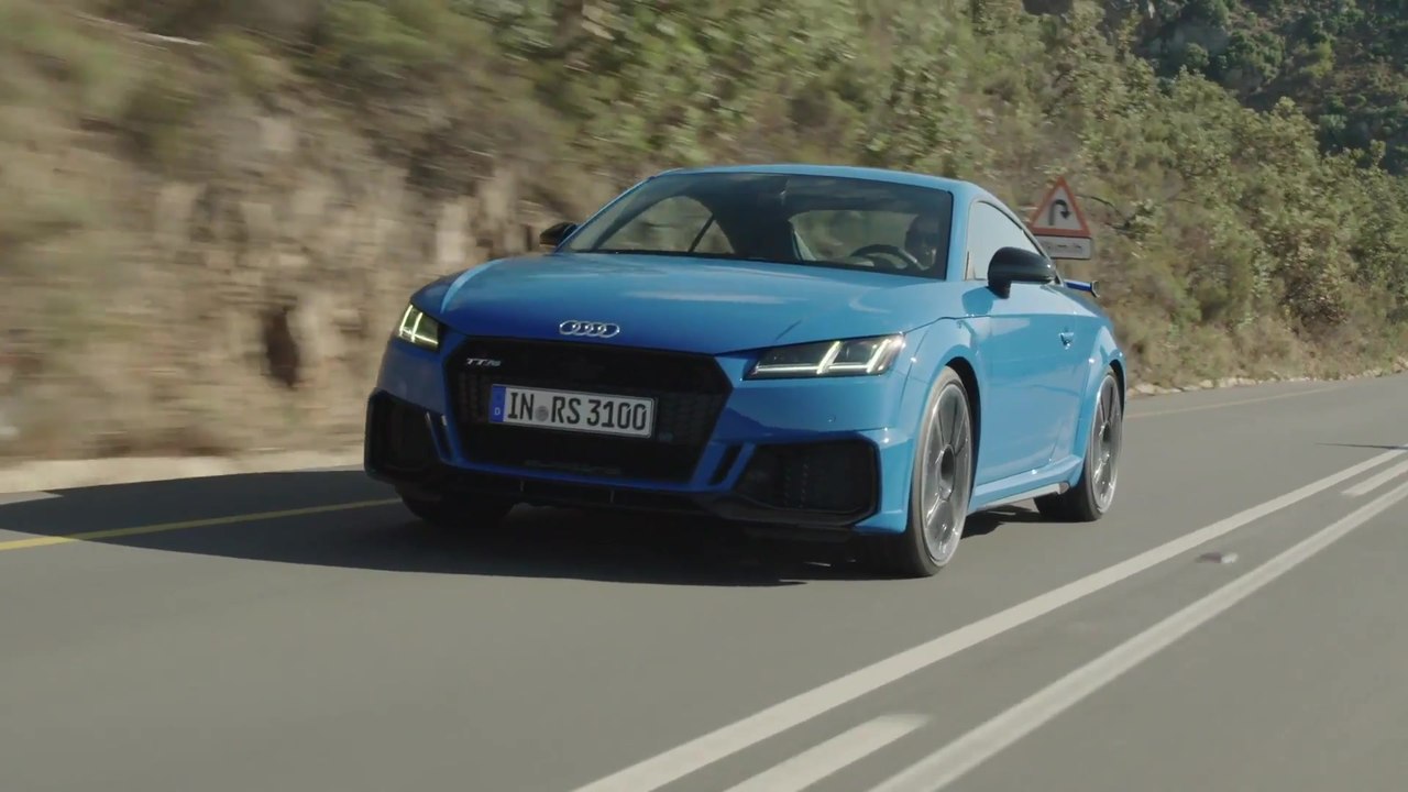 Kompaktsportler in Topform - das neue Audi TT RS Coupé und der neue Audi TT RS Roadster