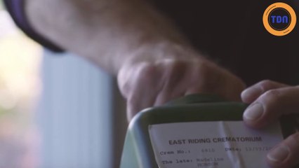 Cette société transforme les cendres d’un proche en vinyle !