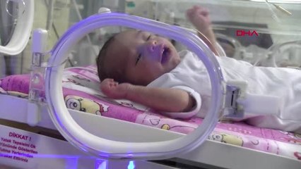 İstanbul- 5 Günlük Bebeğini Cami Avlusuna Bıraktı... Kimliği Tesadüfen Belirlendi