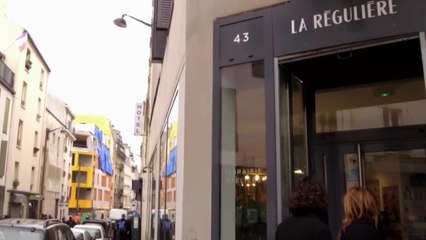 Pénétrez dans la librairie « La Régulière » dans le XVIIIe arrondissement de Paris