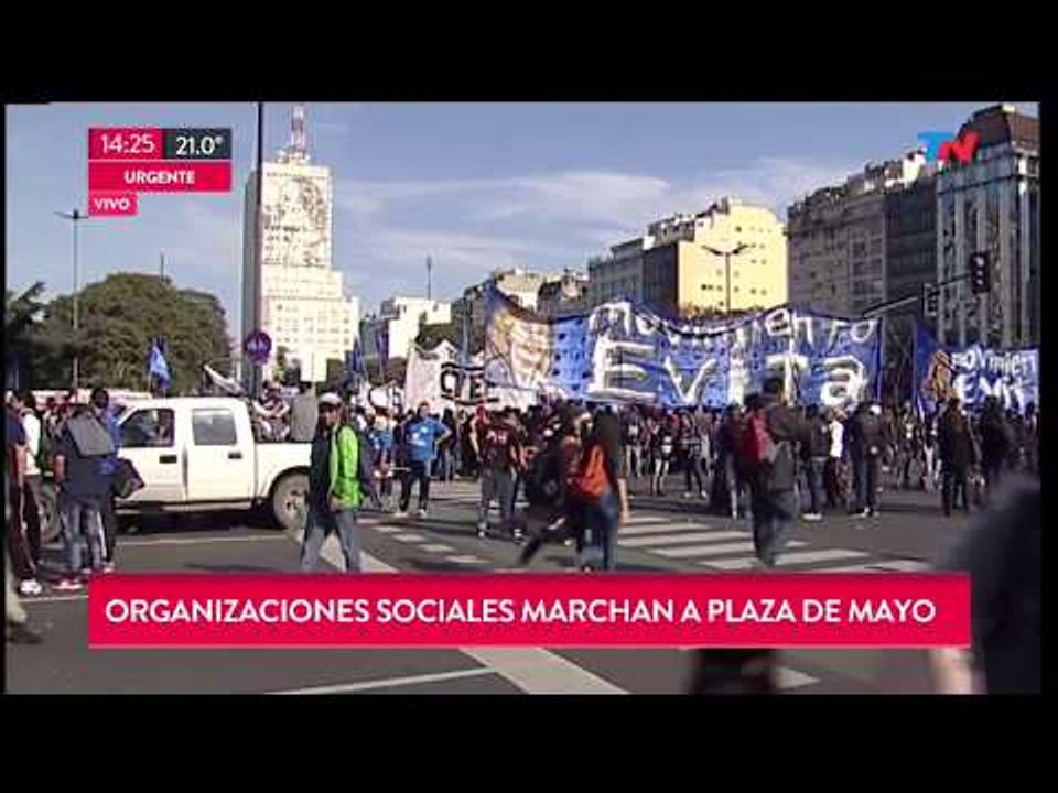Organizaciones sociales marchan a Plaza de Mayo