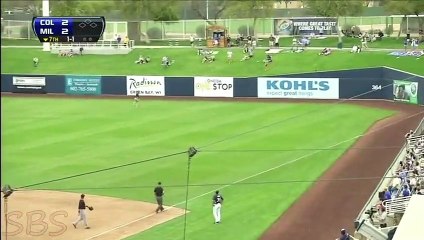 MLB Home Runs off of Outfielders